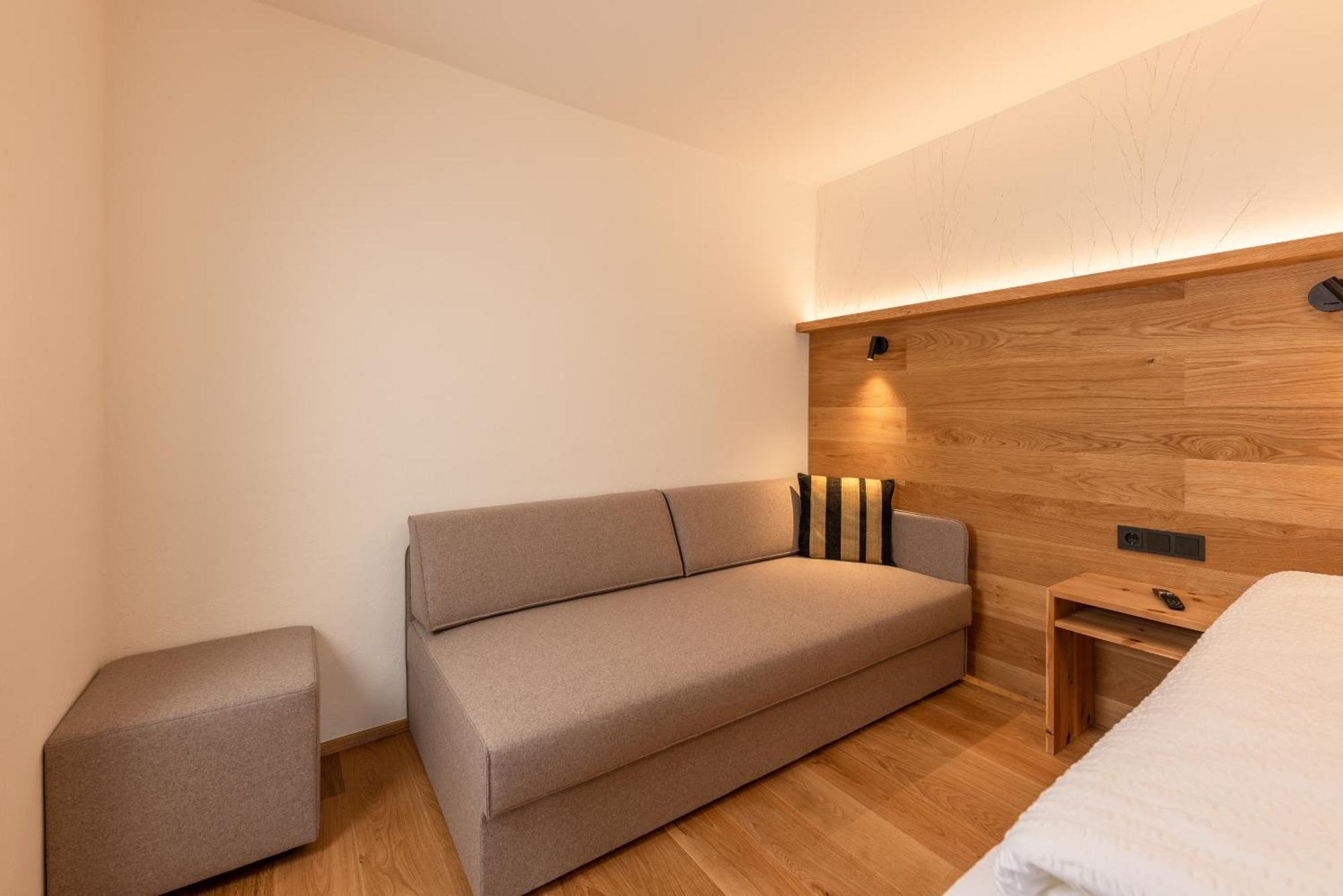 Pension Gulla - Ferienhaus Appartements B&B Neustift im Stubaital Exterior photo